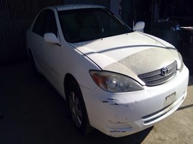 2002 TOYOTA CAMRY, WHITE, LE MODEL, 2.4L, AT.  Z26269